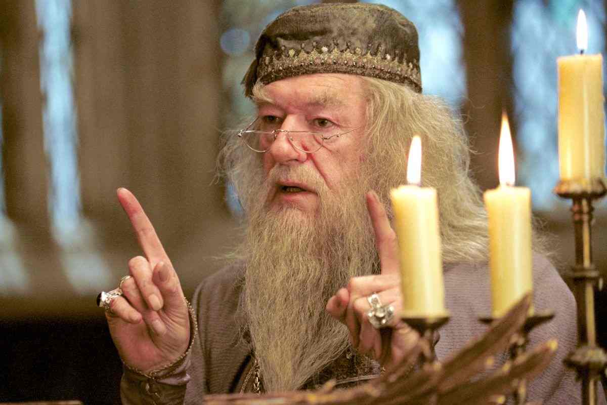 Albus Dumbledore, por Michael Gambon